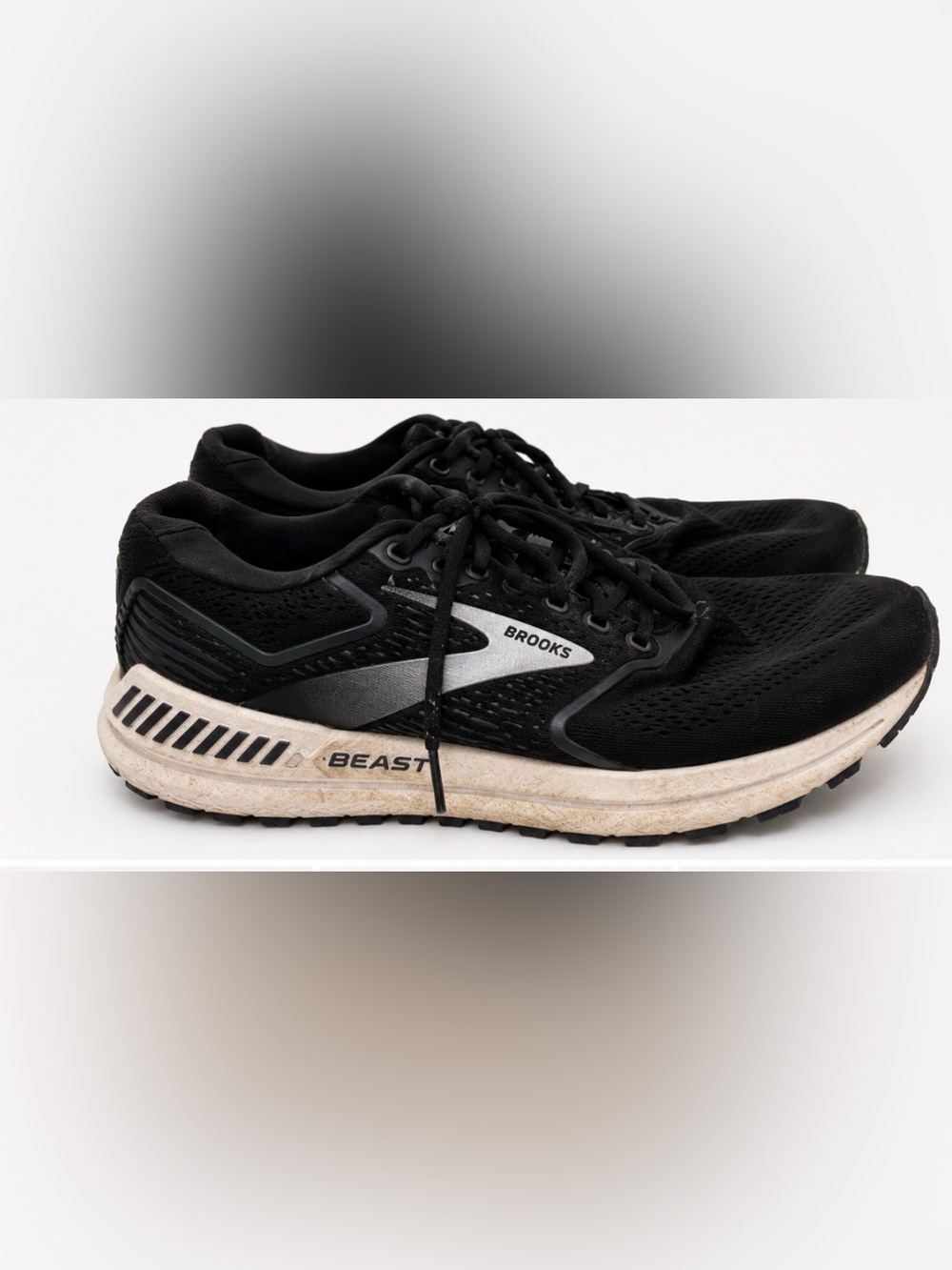 Brooks Black and Cream Beast Running Shoes 13 women 11 men